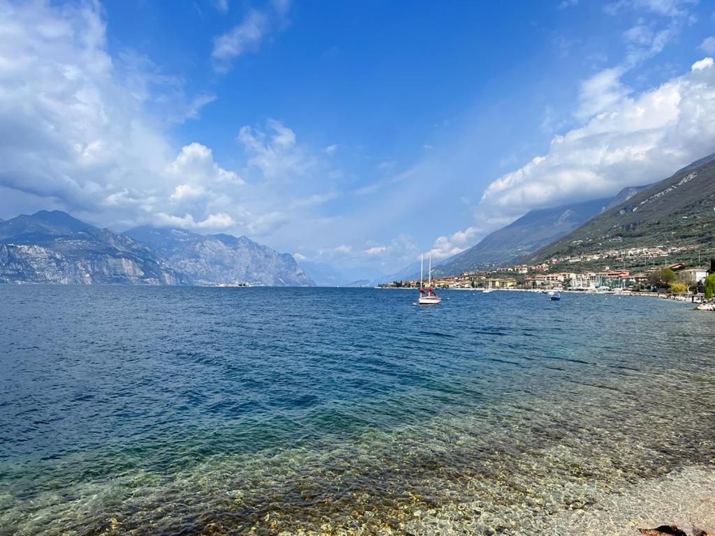 Absentia 1763 Garda Boutique Home - Lake Front برنزوني سول جاردا المظهر الخارجي الصورة